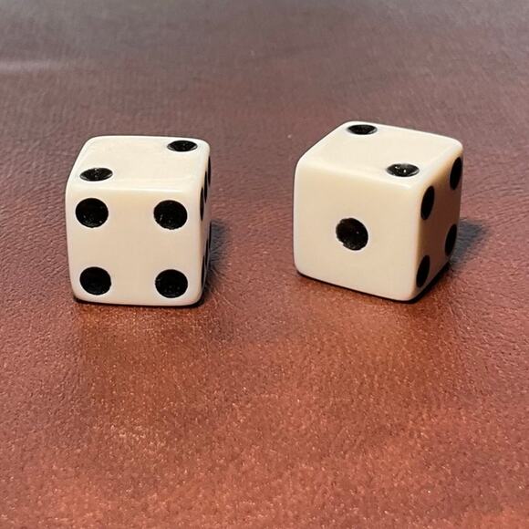 Board Game Replacement Dice (pair) - Picture 2 of 2